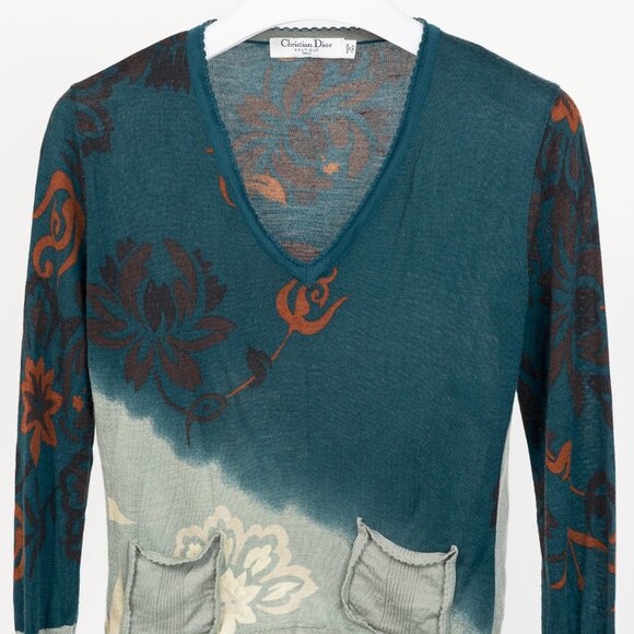 Christian Dior Teal Wool, Silk, & Cashmere-Blend Floral Cropped Sweater - Picture 3 of 10